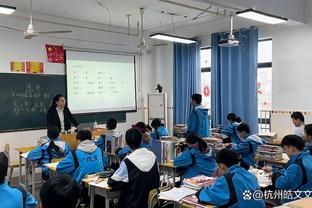 休斯：曼联很多问题源于边路 无球时拉什福德可能是联赛最差之一